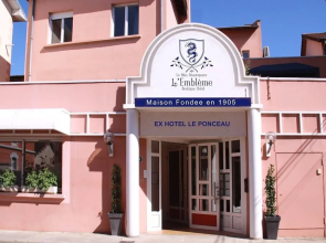 L'Embleme Boutique Hotel