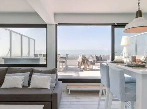 Penthouse With 2 Terraces and Magnificent sea View