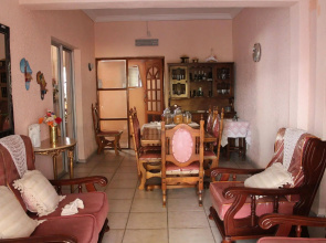 Mohlongwafatshe Guest House