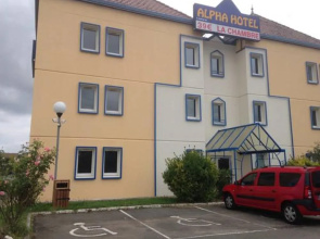 Alpha Hotel