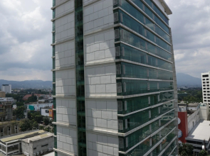 City View Studio Apartment at Tamansari La Grande