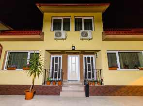 Casa Dinii