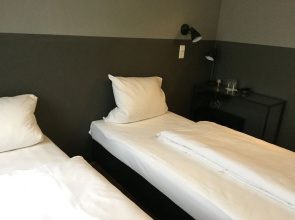 Hotel Living
