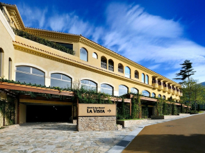 La Vista Fuji Kawaguchiko Hotel
