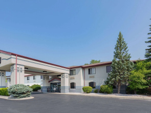 Super 8 by Wyndham Marysville/Port Huron Area