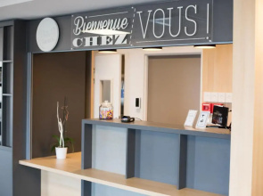 B&B HOTEL CHARTRES Océane