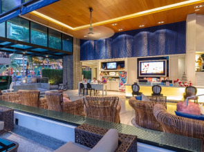 Курортный отель The Beach Heights Resort