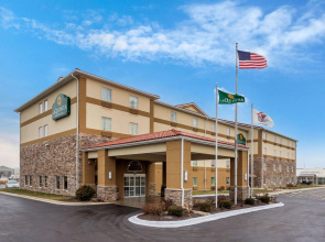 La Quinta Inn & Suites by Wyndham Rockford