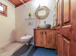 Chic Villa w Fireplace 3 min to Beach in Bodrum