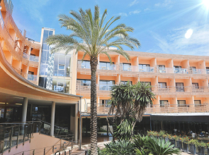 Ohtels Les Oliveres