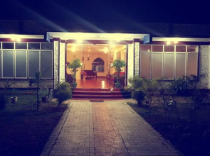 Delight Guest House And Restaurant