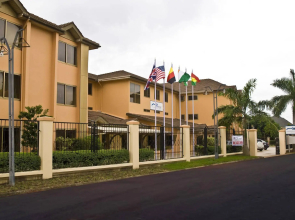 Mirage Royale Hotel
