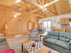 Minnesota Cabin Rental: 3 Mi to Pelican Lake!