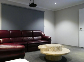 Rainbow Dream House PERTH Holiday Home