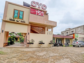 OYO 90945 Arizon Kost