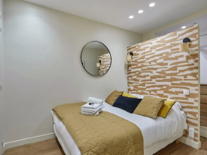 Charming Apartment Center of Paris Montmartre