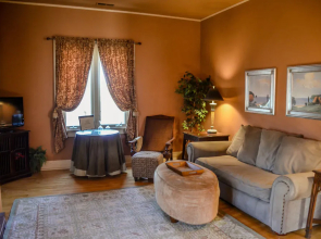 Inn at the Villa