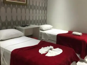 Hotel Cristal Inn