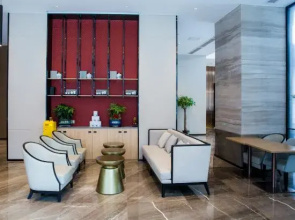 Yueyang County Xiangyin Yijing Hotel