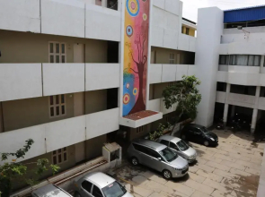 Chitra Lodge