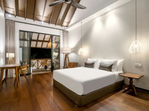 Nusantara Loft 1 Alor by Alfred in Bali - Stylish 3Br Villa w Private Pool Pererenan Beach - Canggu