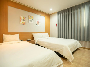 Royal International Hotel