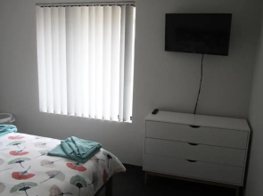 Warnbro Beach Family Accommodation