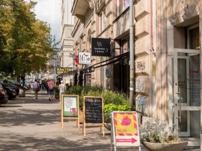 Plac Konstytucji Studio