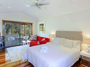 A PERFECT STAY –Blue Bliss