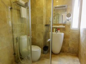 A25 Hotel - 12 Ngo Sy Lien