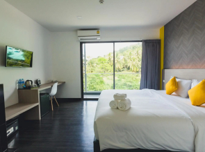 Wake Up Aonang Hotel