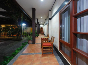 Yulia Beach Inn Kuta