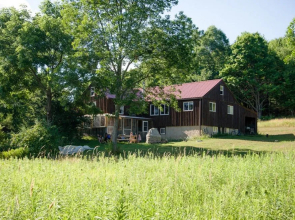 Humble Hill Farm and Lodge