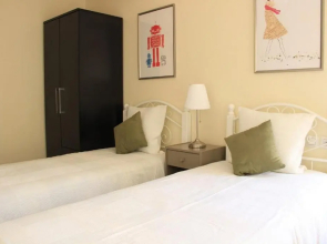Spacious and comfortable apartment with pool