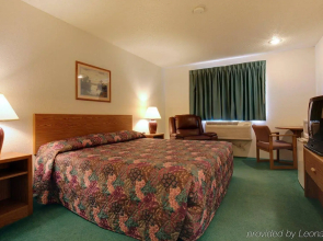 Americas Best Value Inn and Suites Cassville/Roaring River
