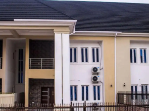 Dicon Apartments