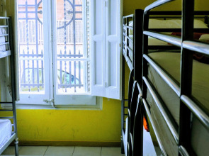 Feetup Garden House Hostel Barcelona