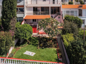 Apartment With Garden - Casa Frangipani