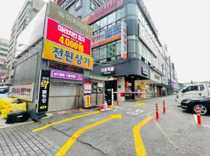 Changwon Jungangdong Business Hotel Hue