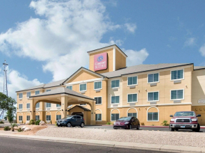 Comfort Suites Odessa near University