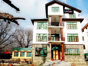 Hotel Golden Palace