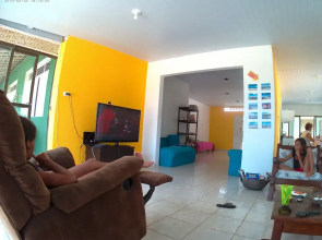 Pousada Hostel81