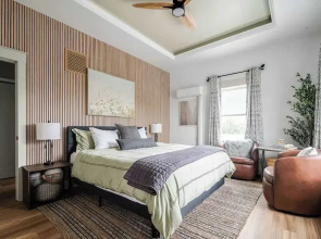The Bank on Main St - Luxury Historic Suite on Main Street!