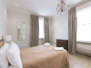 17 Hertford Street