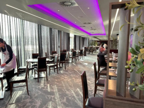 Tynecastle Park Hotel