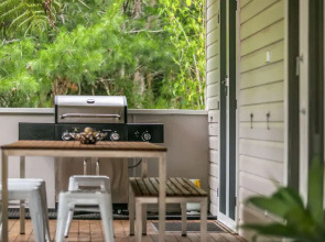 Byron Creek House