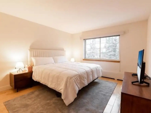 9 Vail #32 4 Bedroom Condo by RedAwning