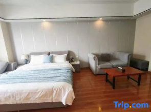 Youth Sunshine Apartment (Taizhou Wanda Store)