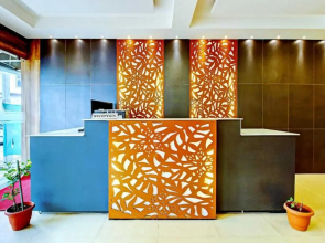 Hotel Meridian Grand