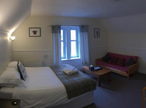 Loch Shiel House Hotel